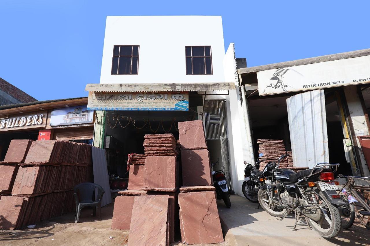 Oyo 77819 Shahdara Inn ニューデリー エクステリア 写真